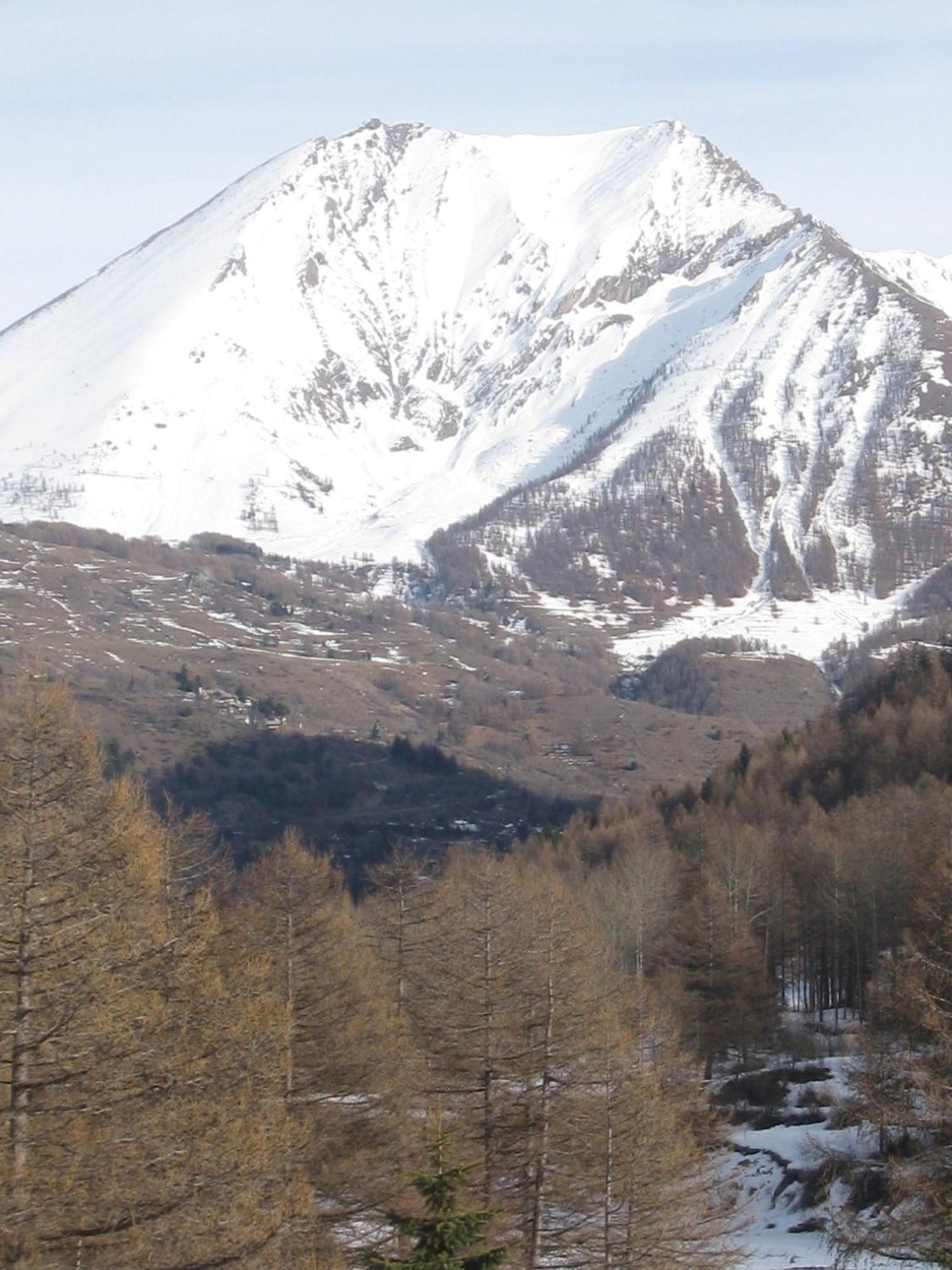 Hotel Villa Plinia Pragelato Exteriör bild