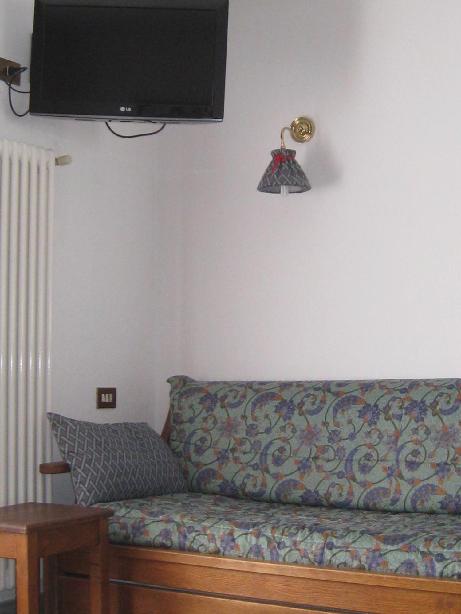 Hotel Villa Plinia Pragelato Exteriör bild