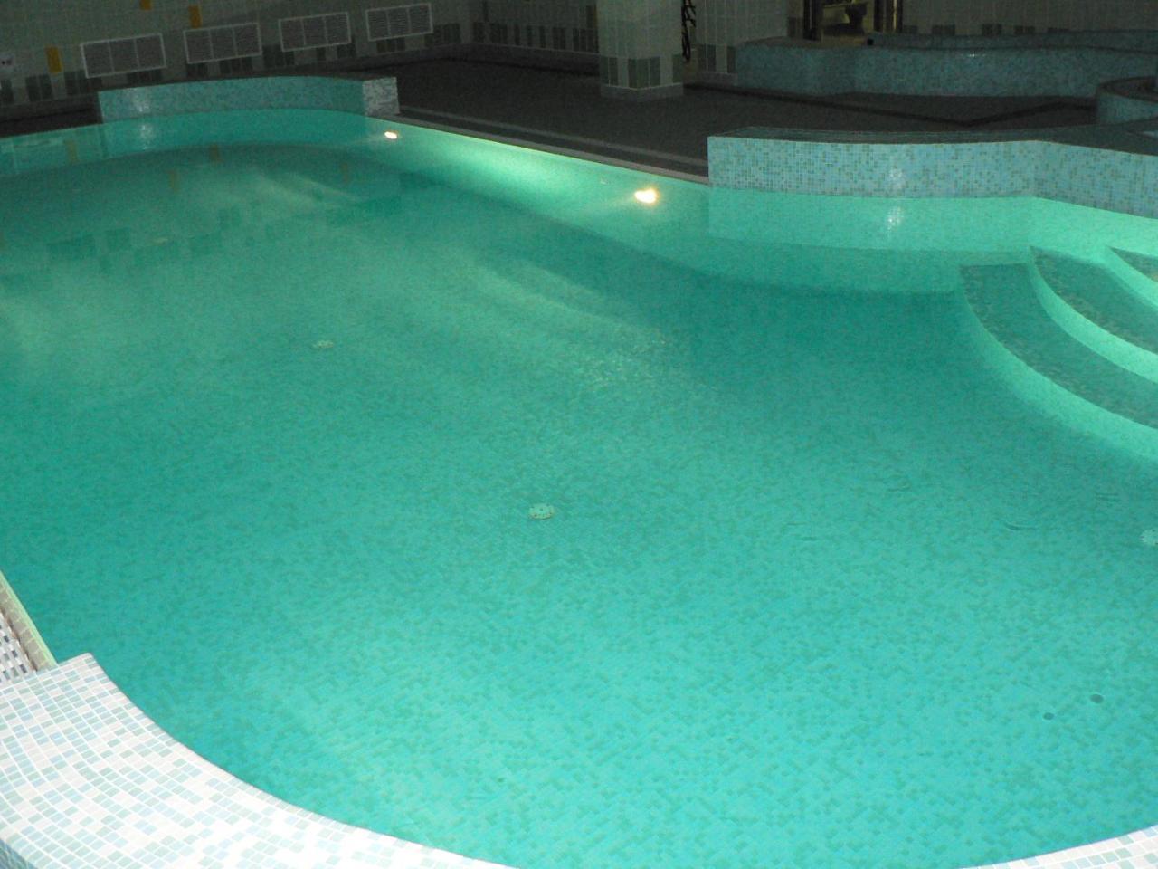 Hotel Villa Plinia Pragelato Exteriör bild